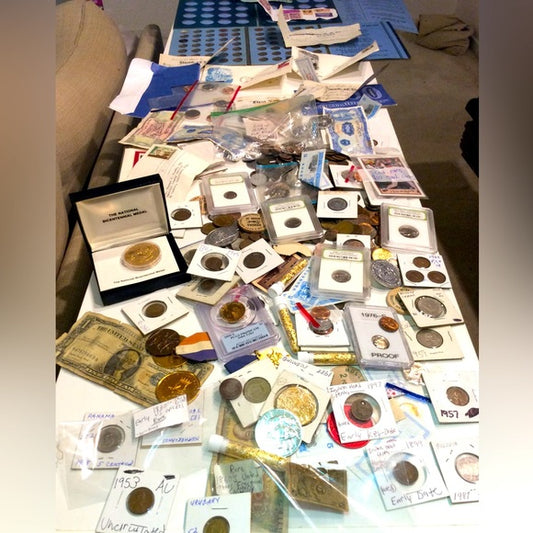 MASSIVE 350+ Old 1800s to Mid 2000s US Coins &amp; Currency Collection-Great Variety